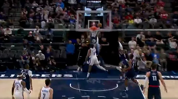 五佳球！多尔特倒地救球，哈滕脑后妙传助攻杰威上篮打进